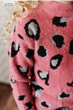 Load image into Gallery viewer, Pink leopard sweater